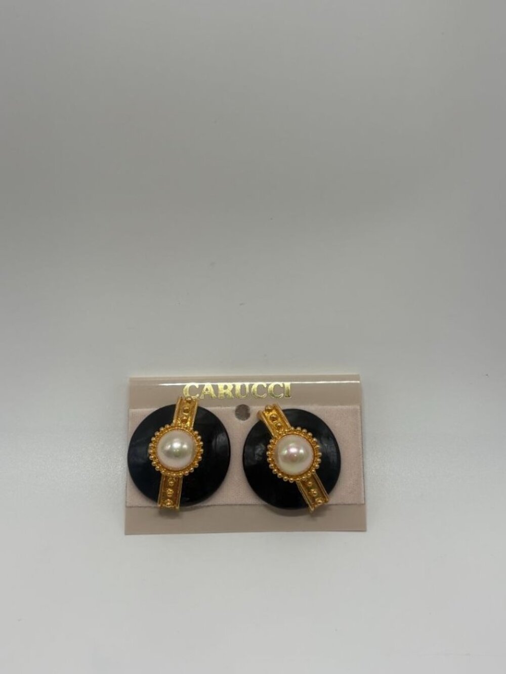 Carucci Vintage 80s/90s Black/Gold Enamel Faux Pearl Clip-On Earrings